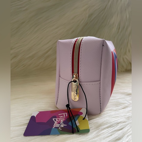 French Bull {LOVE} Cosmetic Bag - Picture 4 of 9
